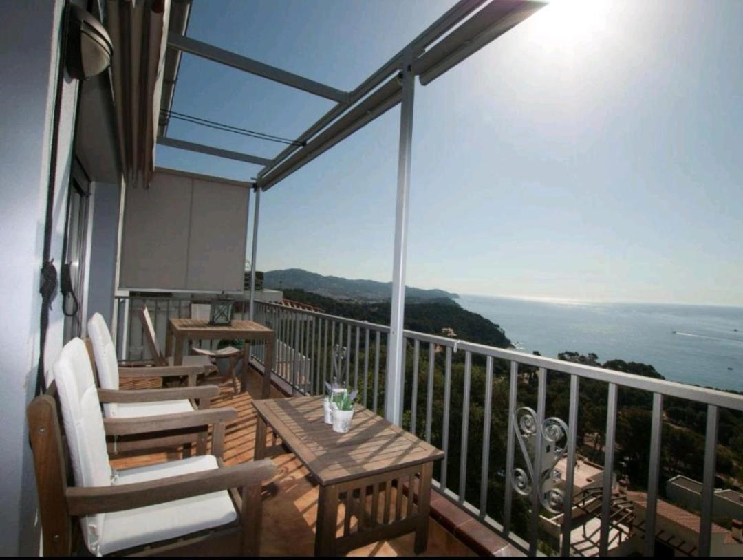 Seahomes Vacations, La Casa Blue Mediterranean Lifestyle Бланес Экстерьер фото