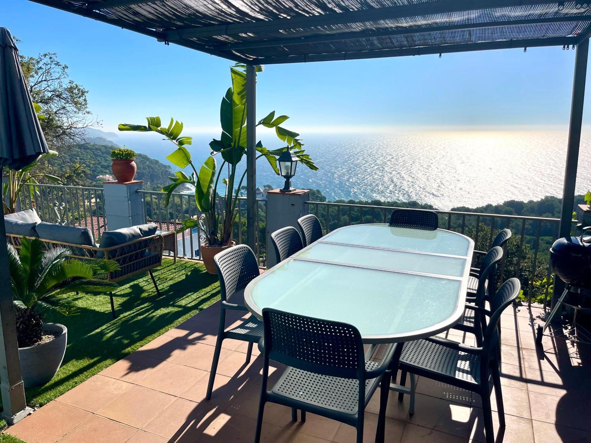 Seahomes Vacations, La Casa Blue Mediterranean Lifestyle Бланес Экстерьер фото